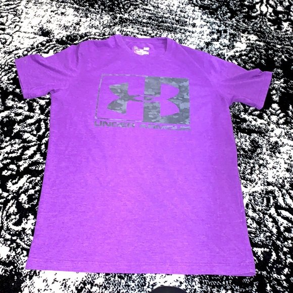 Under Armour Other - Under Armor t-shirt